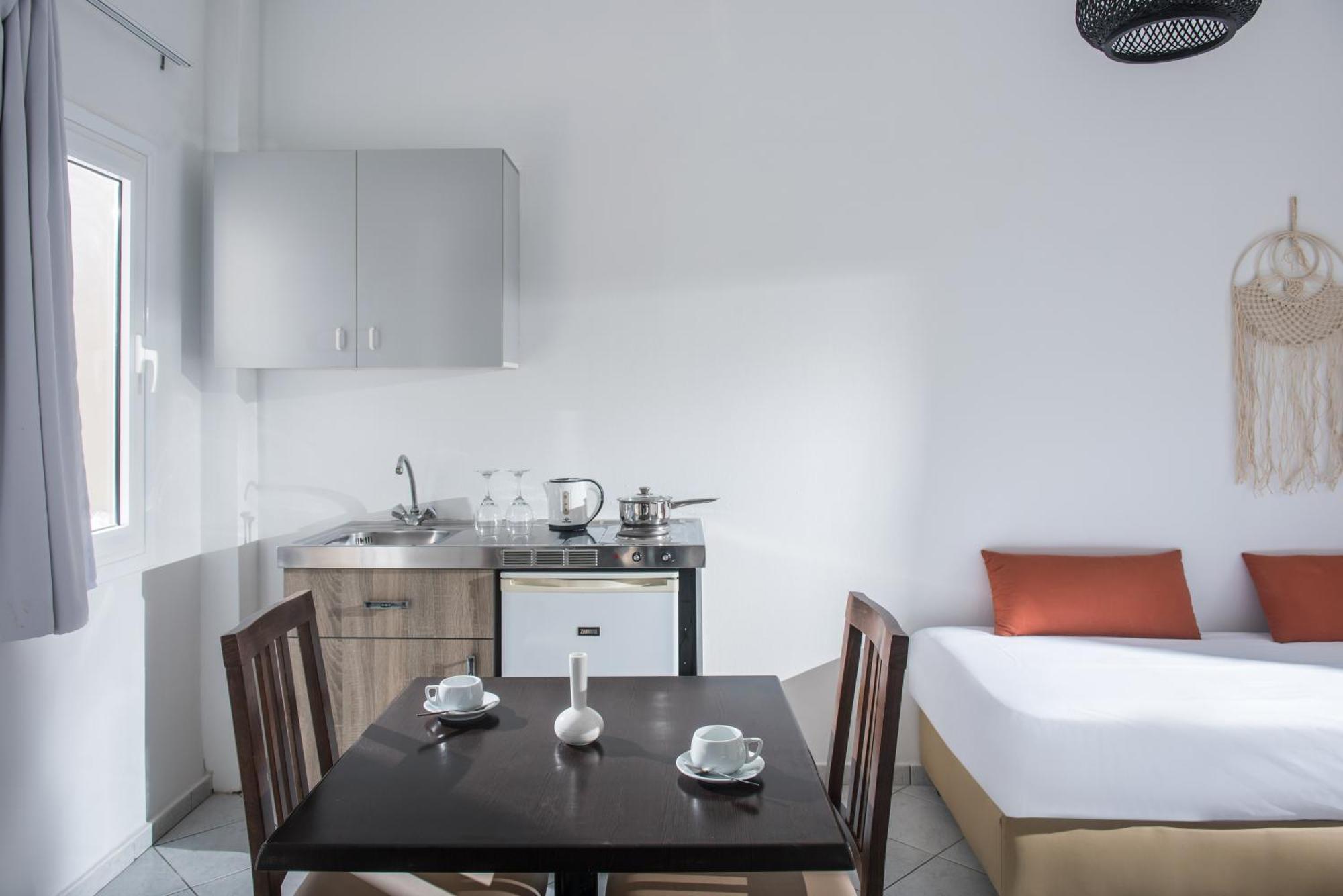 Troulis Apart-Hotel Bali  Room photo